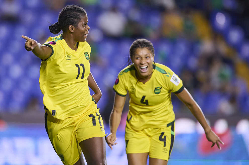 Shaw guió primer triunfo de Jamaica en CWC contra México