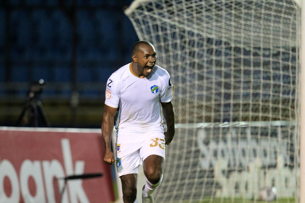 Anangono goal paves way for Comunicaciones vs. Saprissa