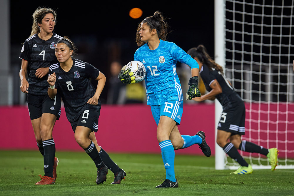 A star on all levels: The rise of Mexico GK Emily Alvarado