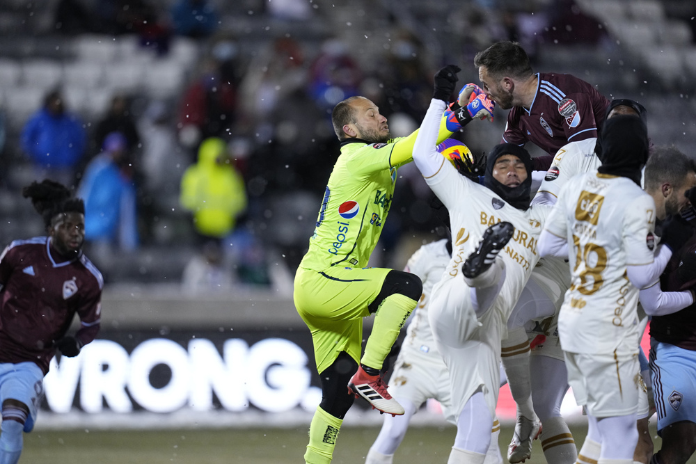 Moscoso the hero as Comunicaciones edge Colorado in PKs