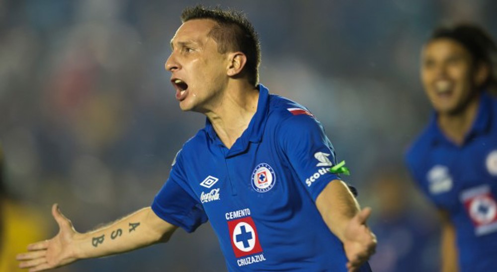 Cruz Azul strikes first in Liga MX final