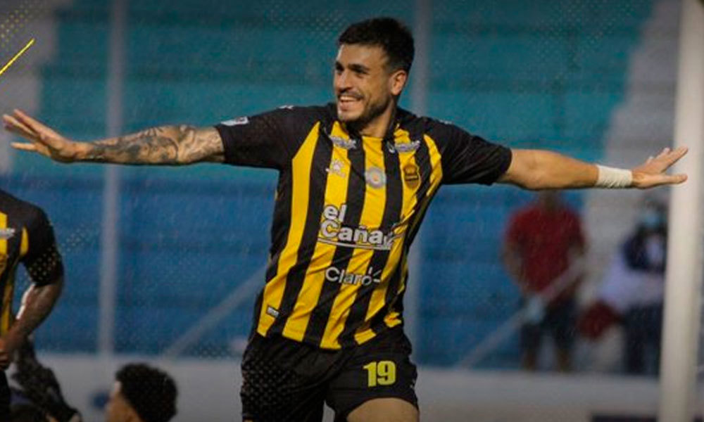Rocca claims Qatar Airways Top Scorer Award for 2022 SCL