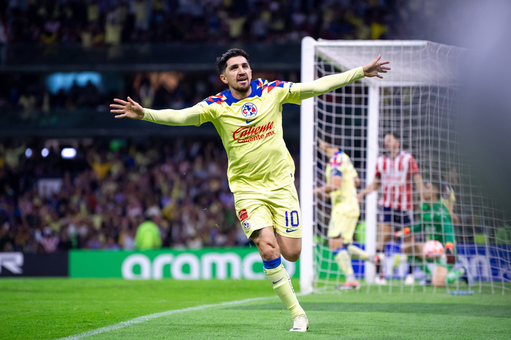 Club America withstand Chivas challenge to reach next round