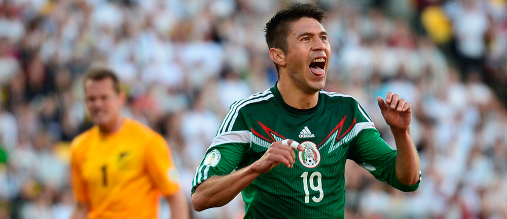 Peralta hat-trick propels Mexico to World Cup