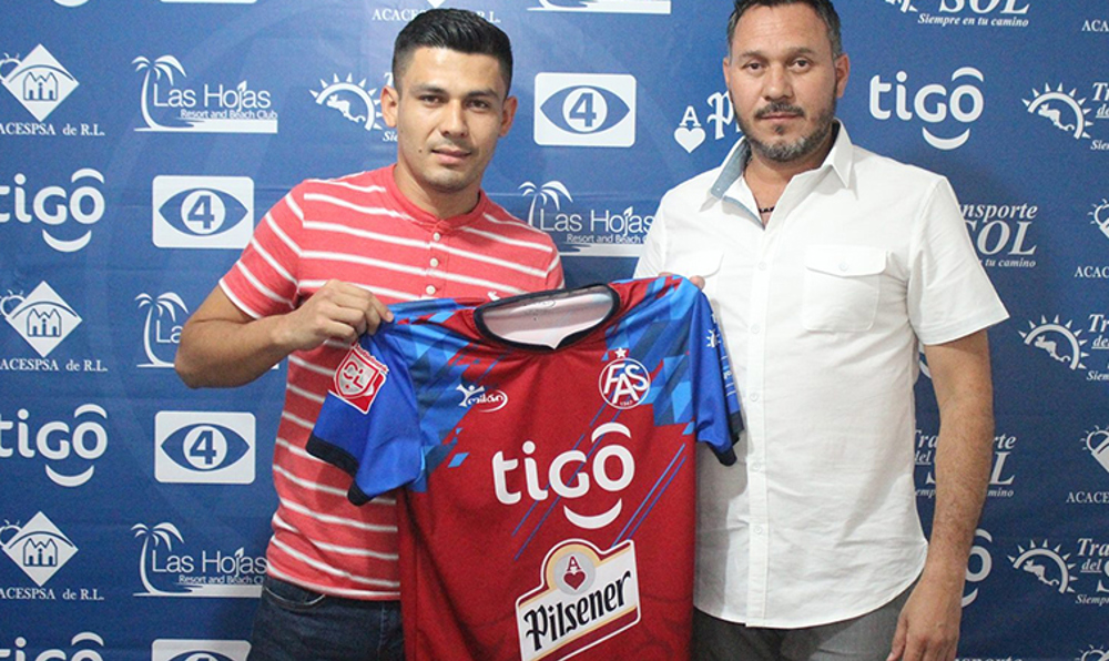 CD FAS reforzó el ataque con la contratación de Rugamas