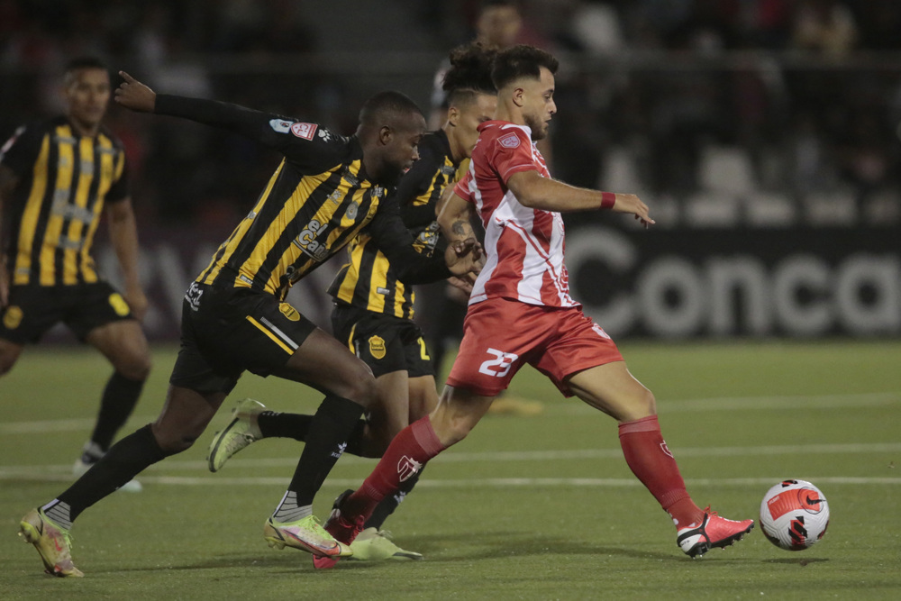 Defensas dominaron en el empate entre Real Estelí y Real España  