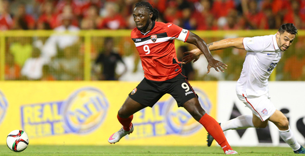 Internacional Trinitario Kenwyne Jones cedido al Al Jazira