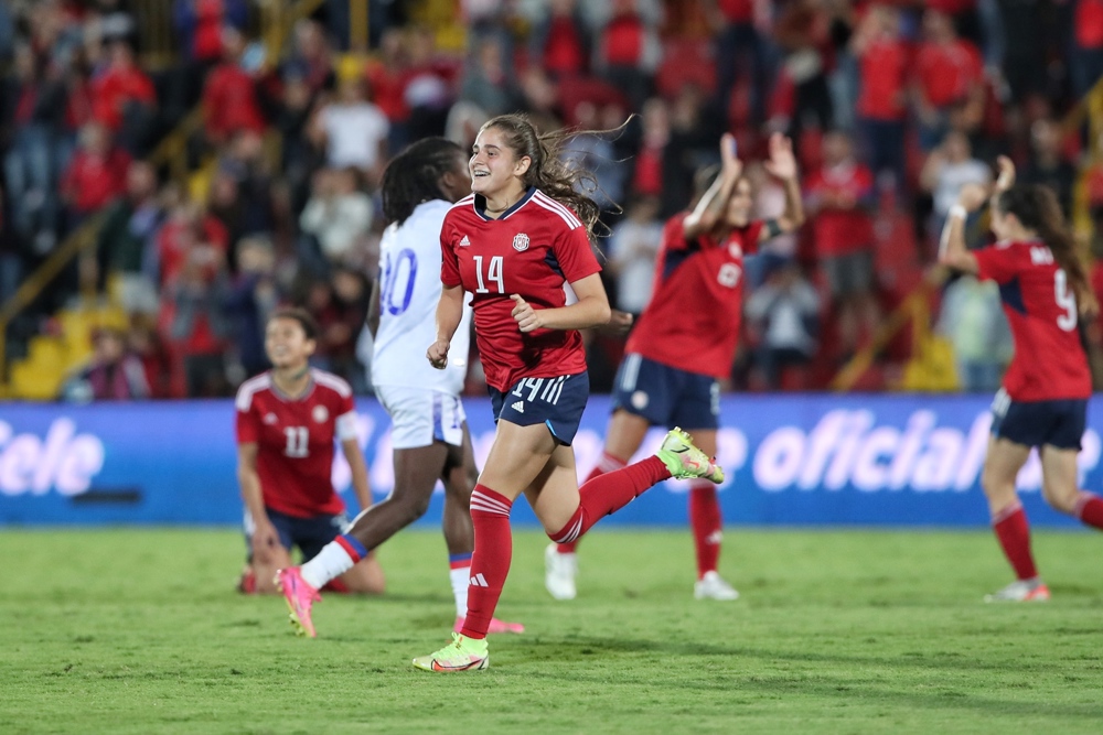 Herrera strikes in final seconds to lift Costa Rica vs Haiti