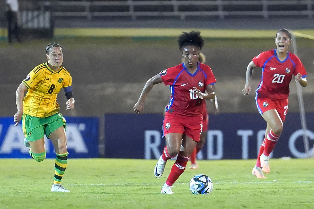 Panama, Jamaica share spoils as Group B remains undecided
