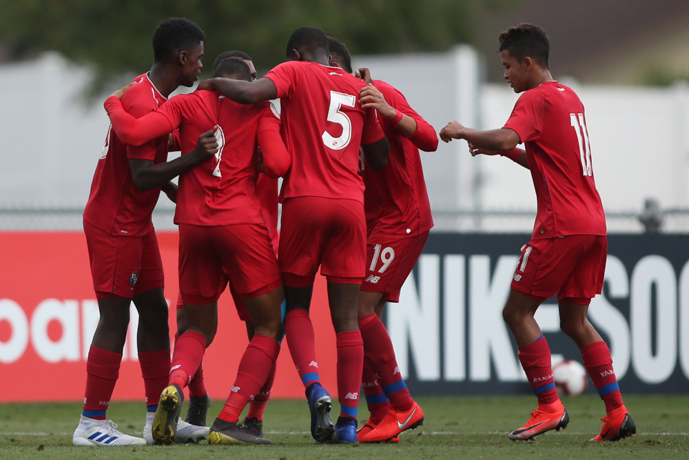 Panamá y Surinam buscarán un triunfo en el Grupo H