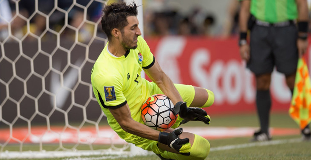 Panama int’l GK Penedo inks Saprissa deal