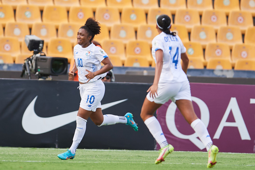 Cox goals clinches World Cup playoff berth for Panama