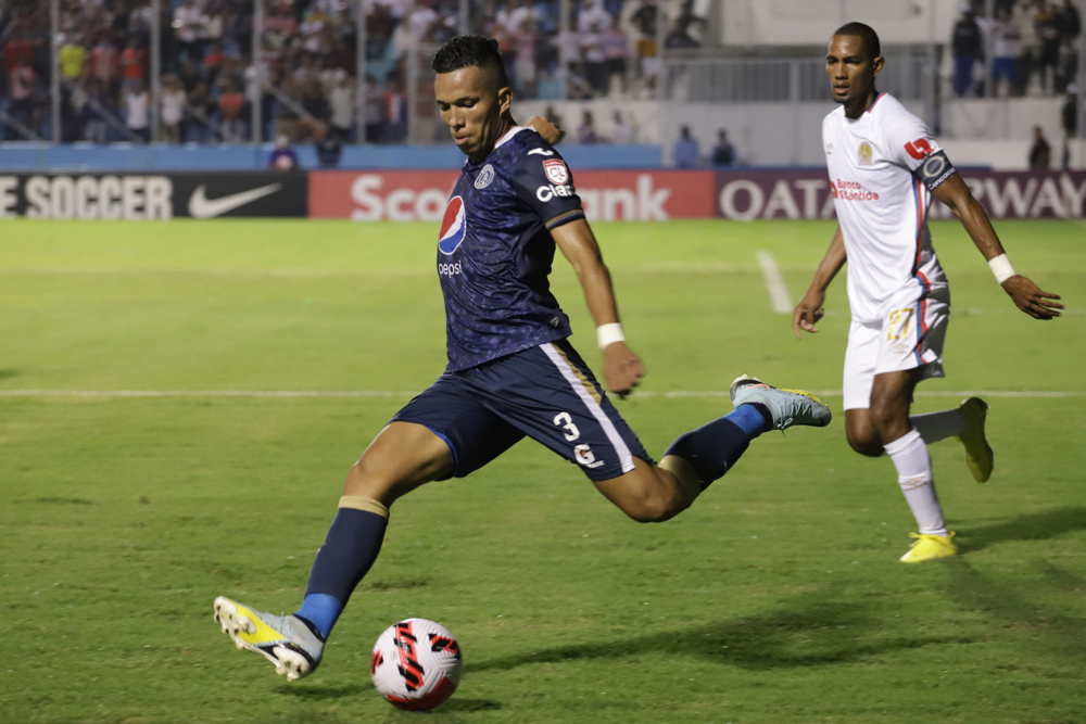 Melendez, Venegas head up SCL semifinal 1st leg Best XI