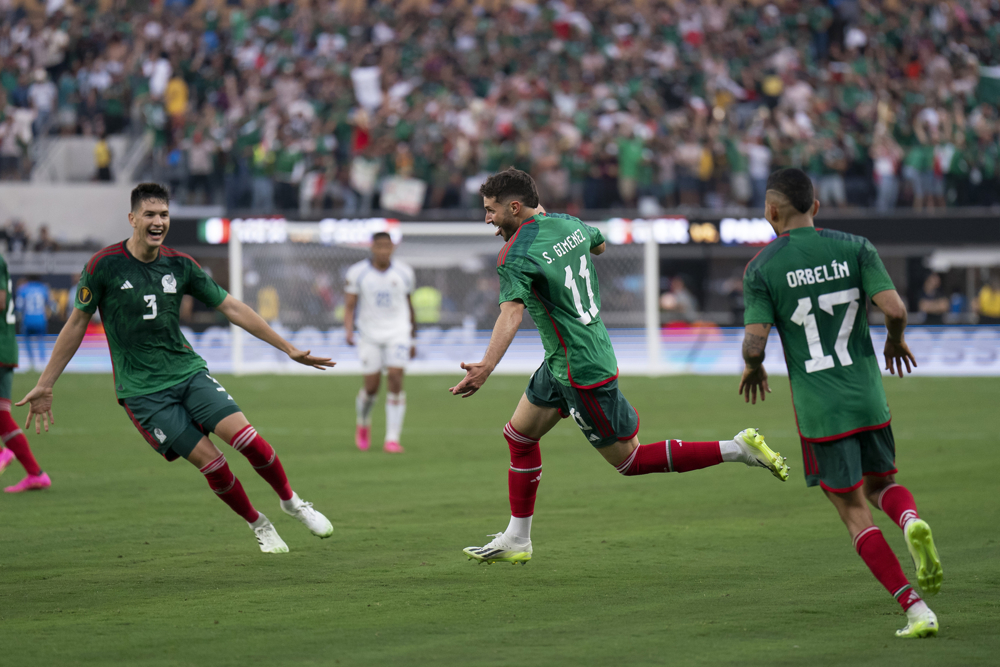 Gol de Gimenez, históricos hat-tricks entre los momentos destacados
