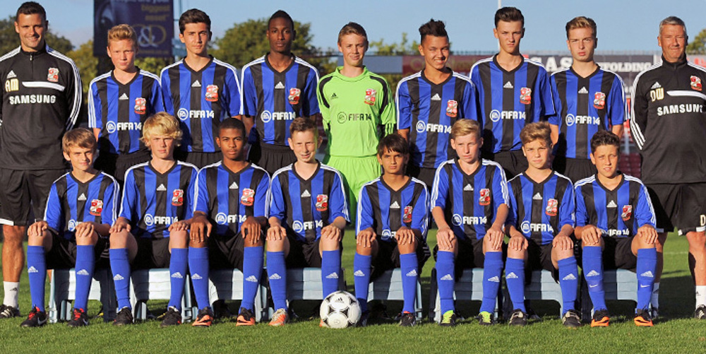 Swindon Town, Houston Dynamo youth sides to Cayman