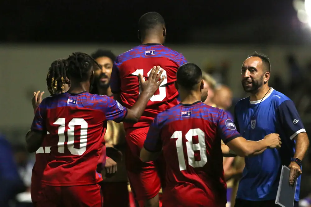 Dramática victoria de Islas Caimán en el tercer día de las clasificatorias de Concacaf