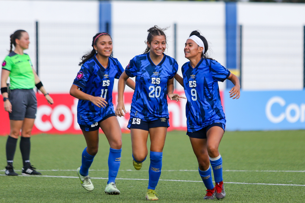 Canadá y El Salvador clasificaron para el Campeonato Femenino Sub-17