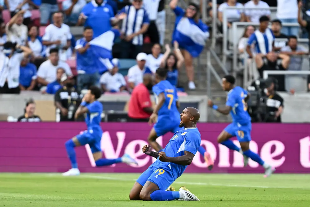 Curaçao, Honduras with eyes on Quarterfinals

