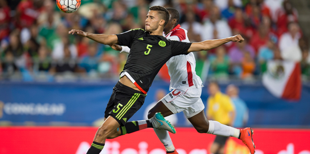 Internacional mexicano Diego Reyes contratado por la Real Sociedad