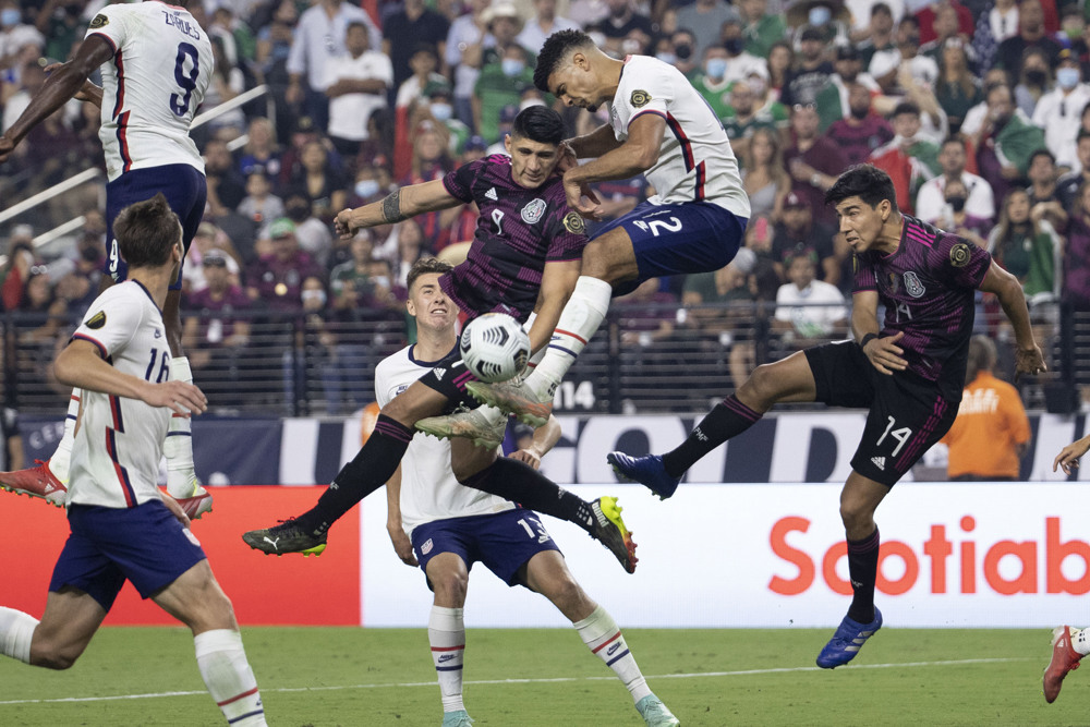 Robinson anota gol del triunfo para Estados Unidos en emociónate tiempo extra