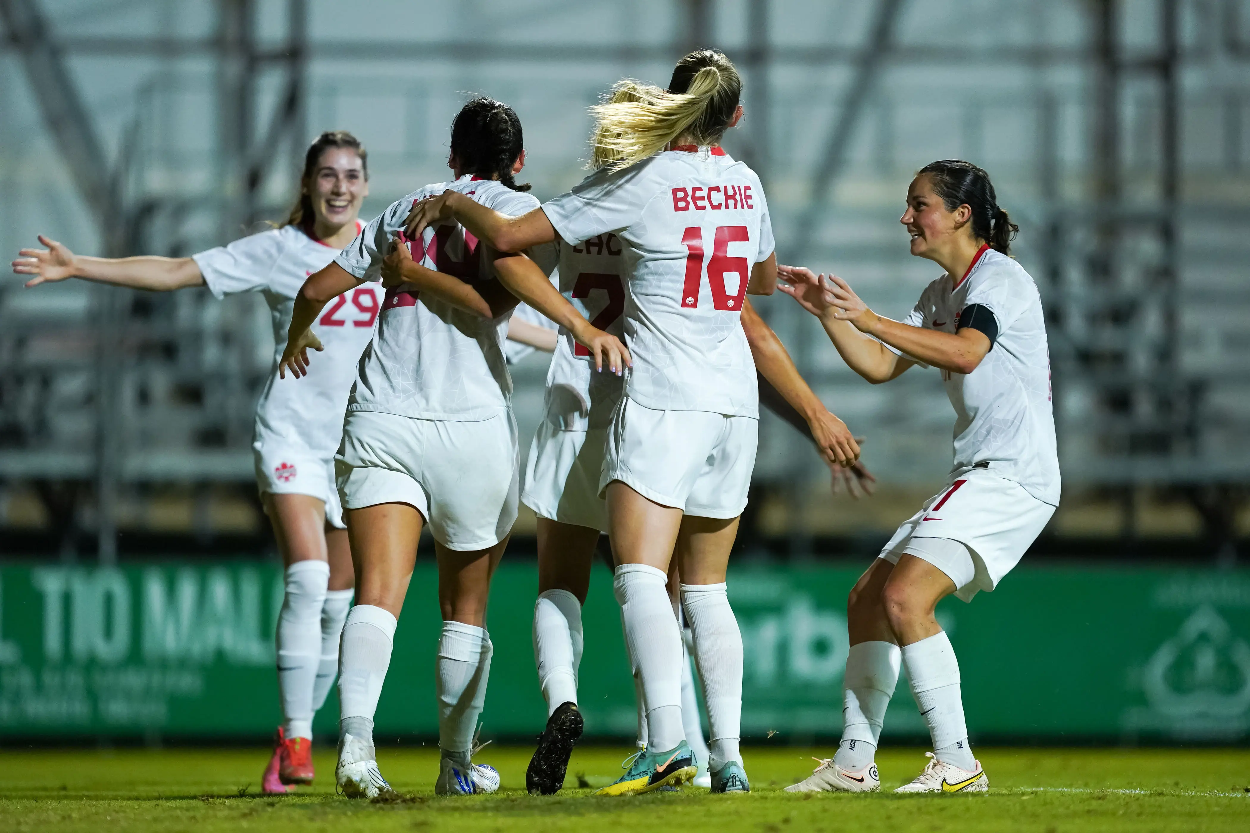 Canada, U.S., making most of international break