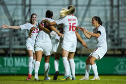 Canada, U.S., making most of international break