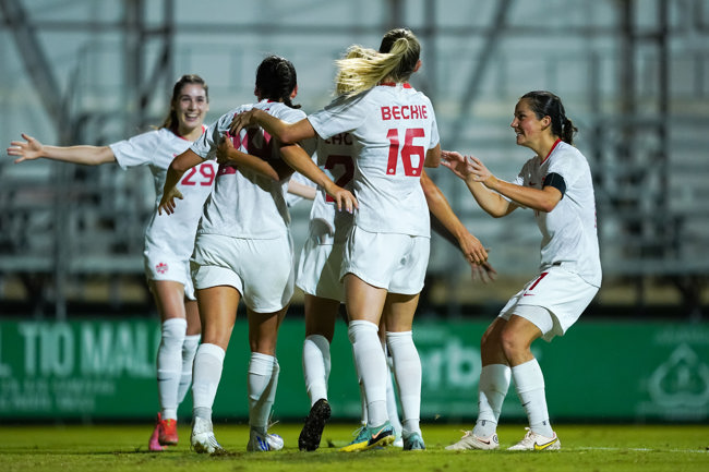 Canada, U.S., making most of international break