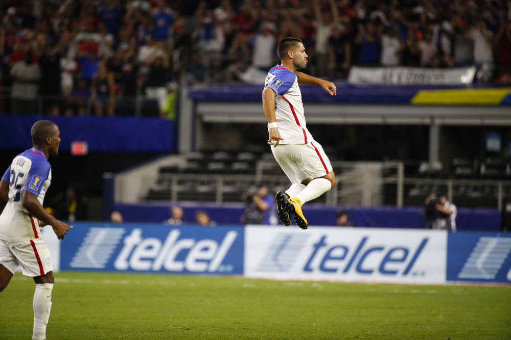 Dempsey hace historia en Copa Oro para el fútbol de EE.UU 
