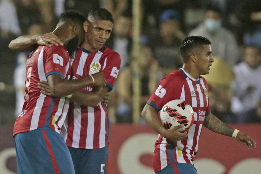 La SCCL al alcance de Olimpia cuando reciba a Diriangén

