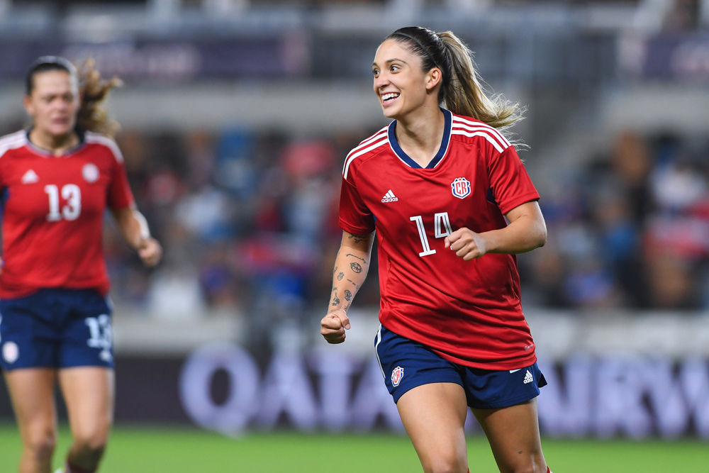 Chinchilla paves the way for Costa Rica win vs. El Salvador