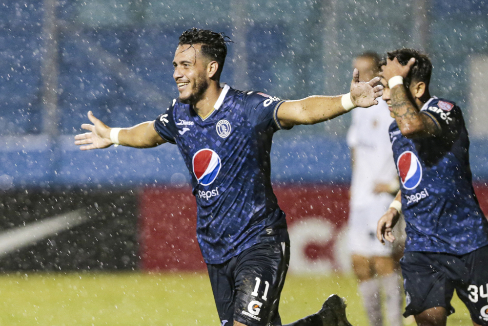 Tejeda, Hernandez goals help Motagua march forward