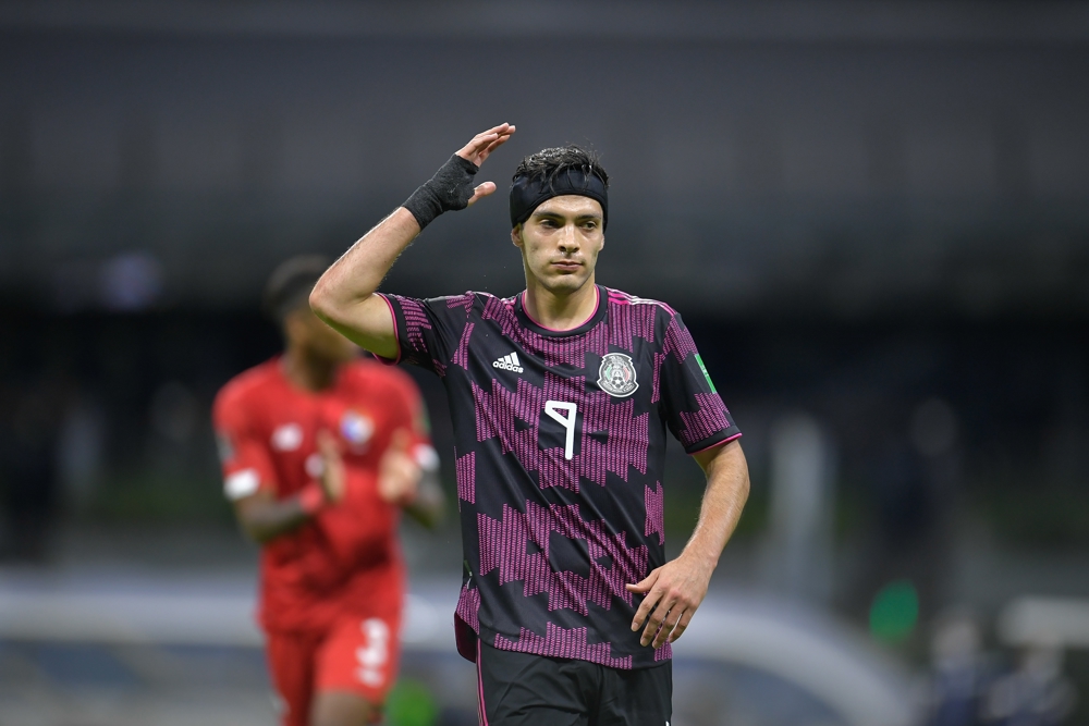 Jimenez goal paces Mexico past Panama