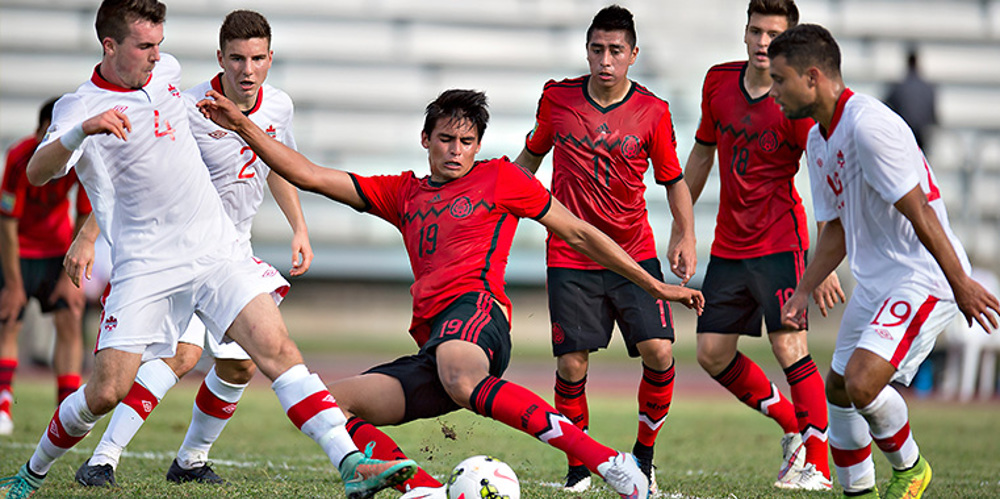 Mexico tops Canada, reinforces Group B lead