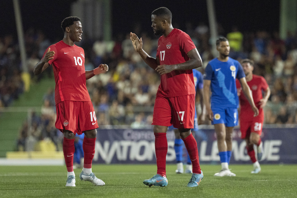 David, Larin lead Canada past Curacao