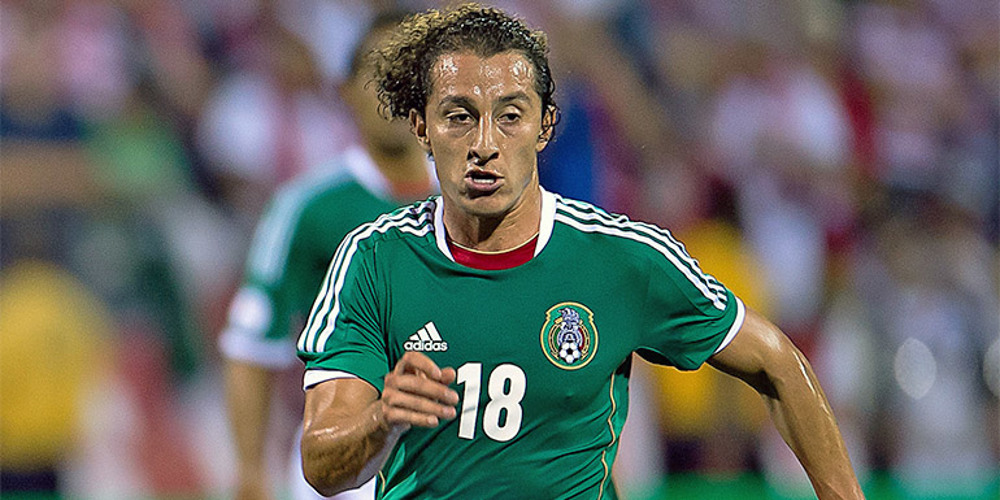 Andrés Guardado cedido al Bayer Leverkusen
