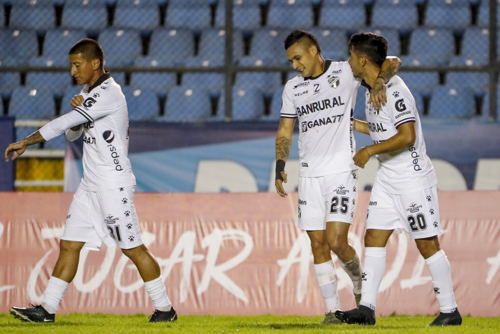Saprissa y Comunicaciones en búsqueda de mantener paso perfecto