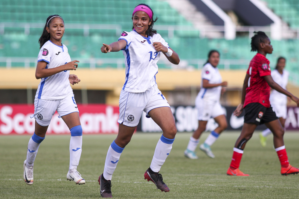 México volvió a ganar, Nicaragua logró su primera victoria 
