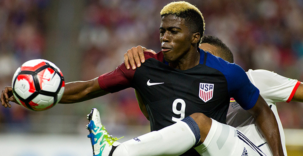 Gyasi Zardes se sometió a una cirugía del pie