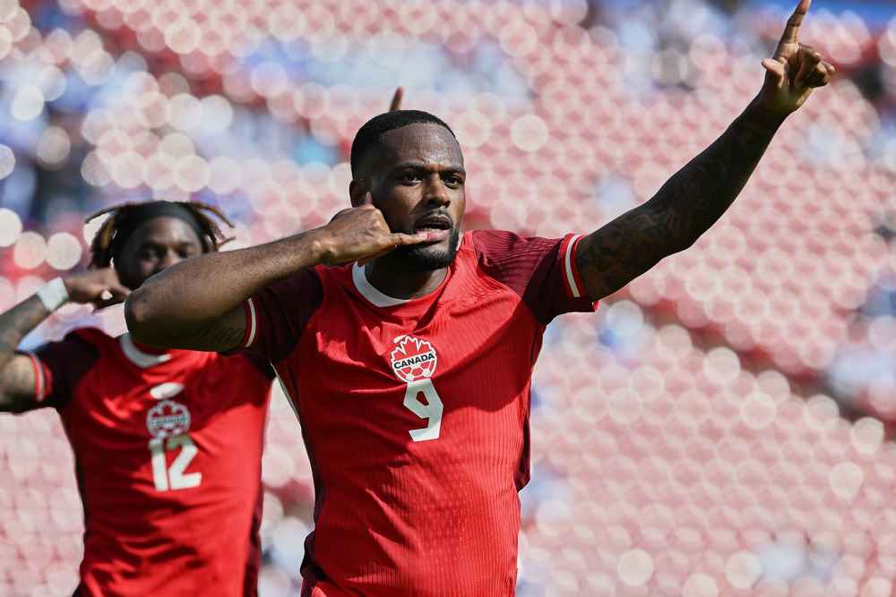 Larin, Shaffelburg goals lift Canada over Trinidad & Tobago