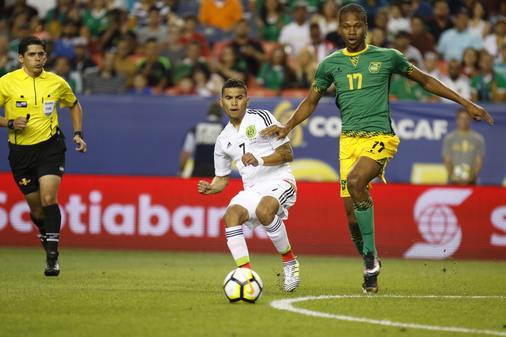 Semifinal Glance: Mexico v Jamaica