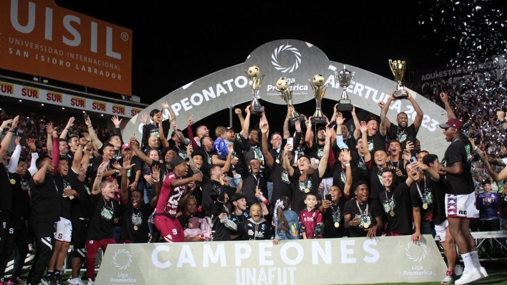 Deportivo Saprissa se corona campeón y logra su título 39