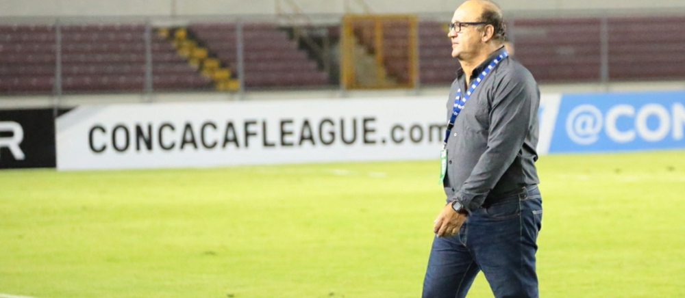 Chaves, satisfecho con el empate de Santos de Guápiles en la SCL