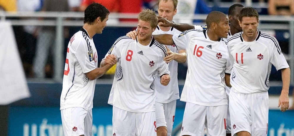 De Jong connects Canada’s past to its present
