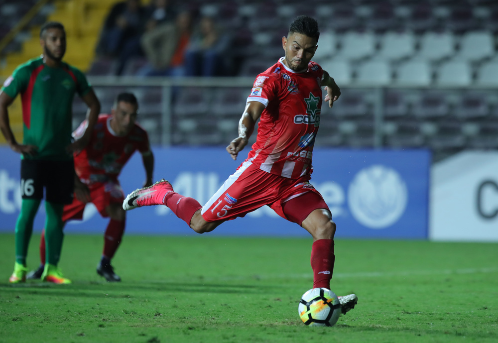 Un Santos de Guápiles efectivo superó a San Juan Jabloteh