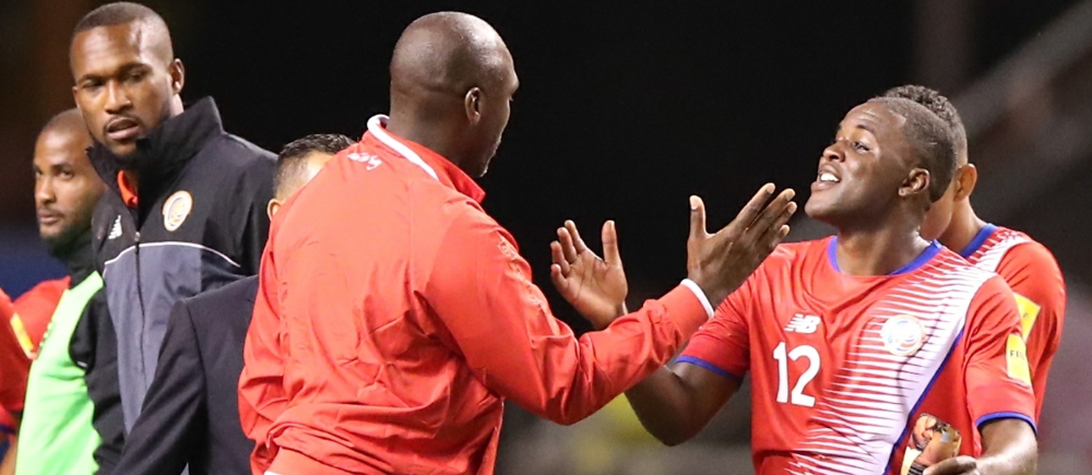Arsenal cedió al costarricense Campbell al Real Betis