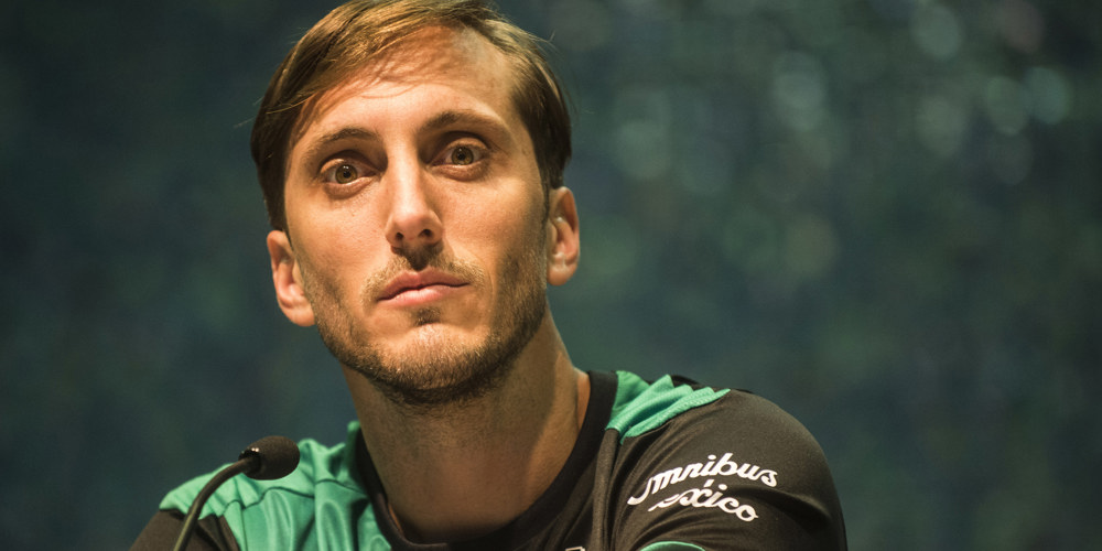 Santos introduces Zubeldia as new head coach