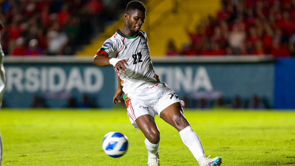 Martinique, El Salvador hope comforts of home lead to wins