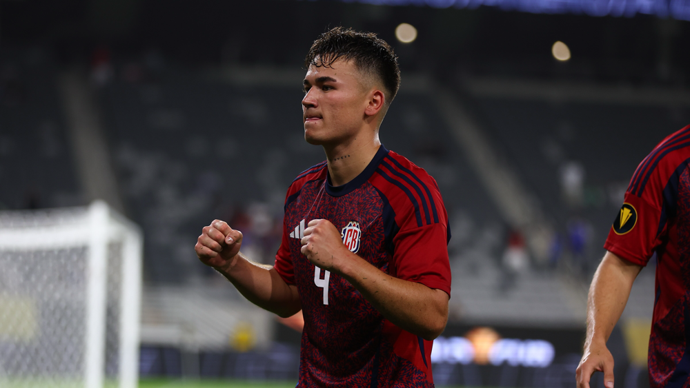 Gol de Ugalde selló agónica victoria de Costa Rica ante Surinam