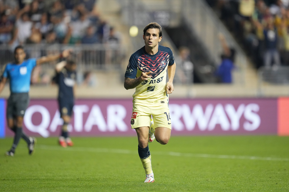 Ochoa heroics and late surge send Club America to Final