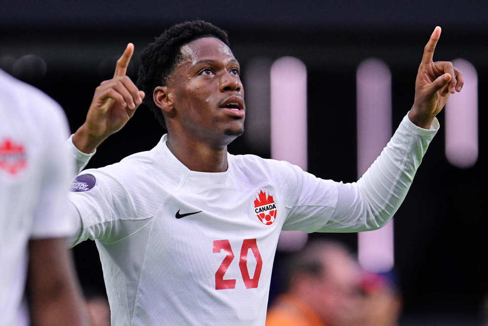 David, Davies team up to lift Canada over Panama